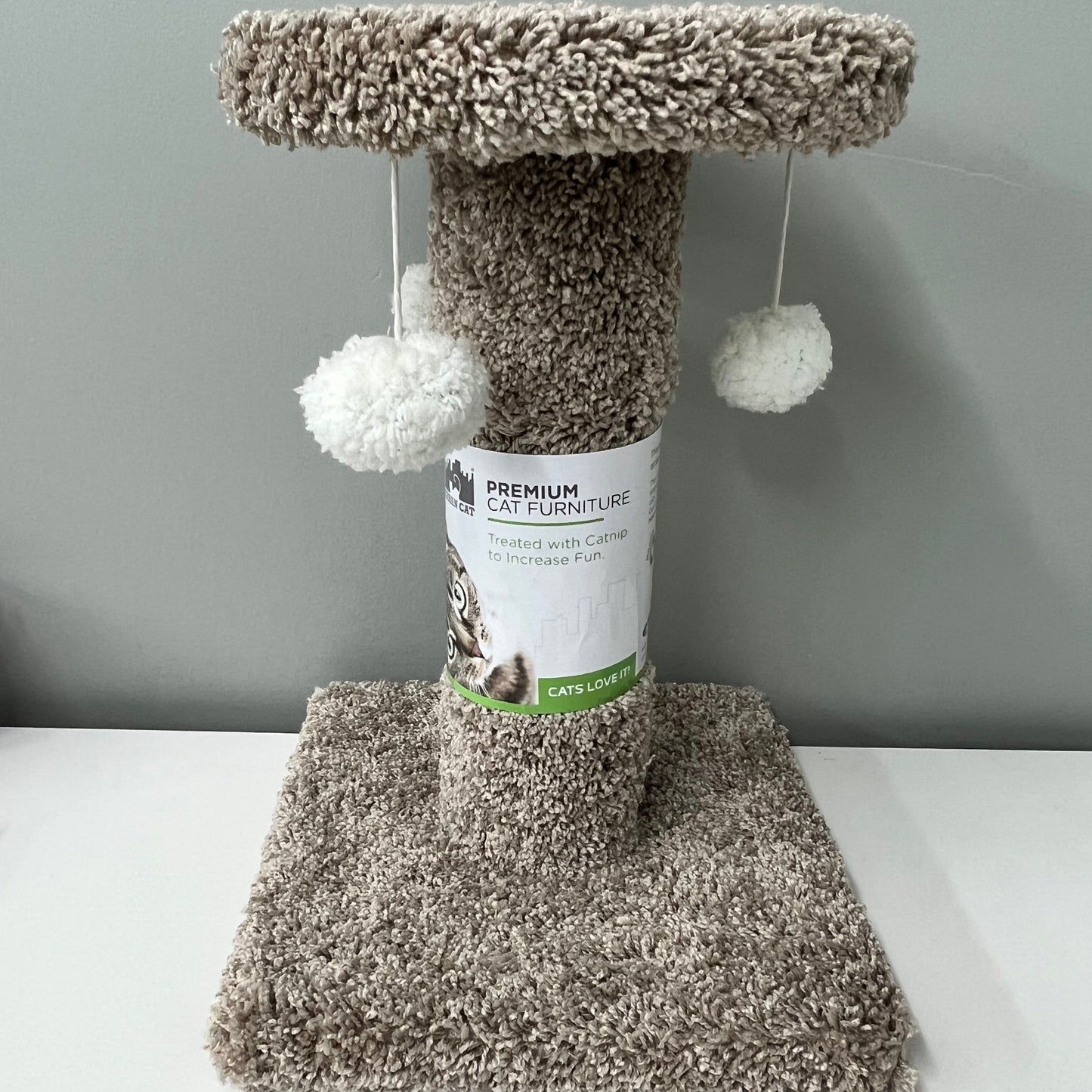 Spinning Cat Scratcher w/ Toys