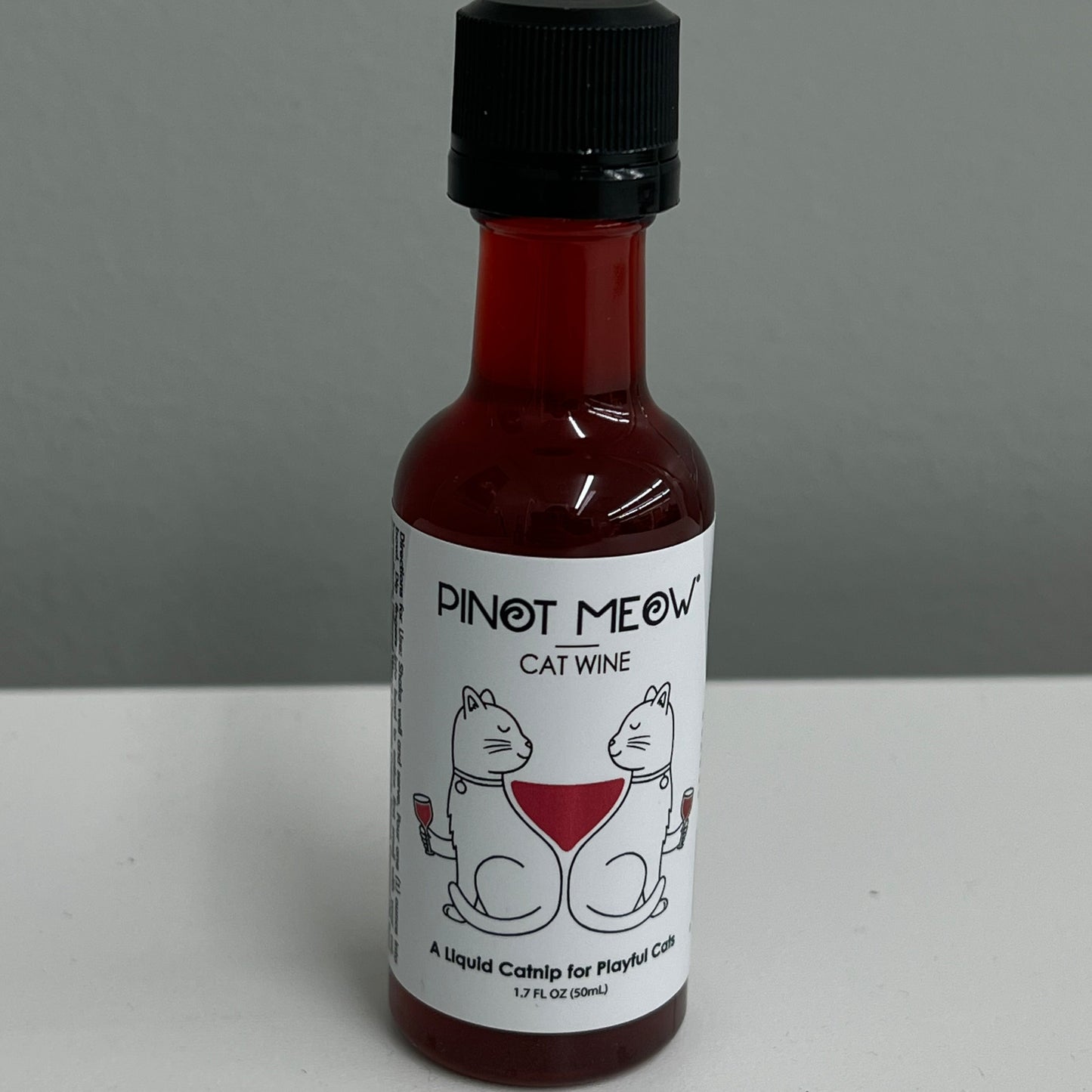 Pinot MEOW Cat Wine