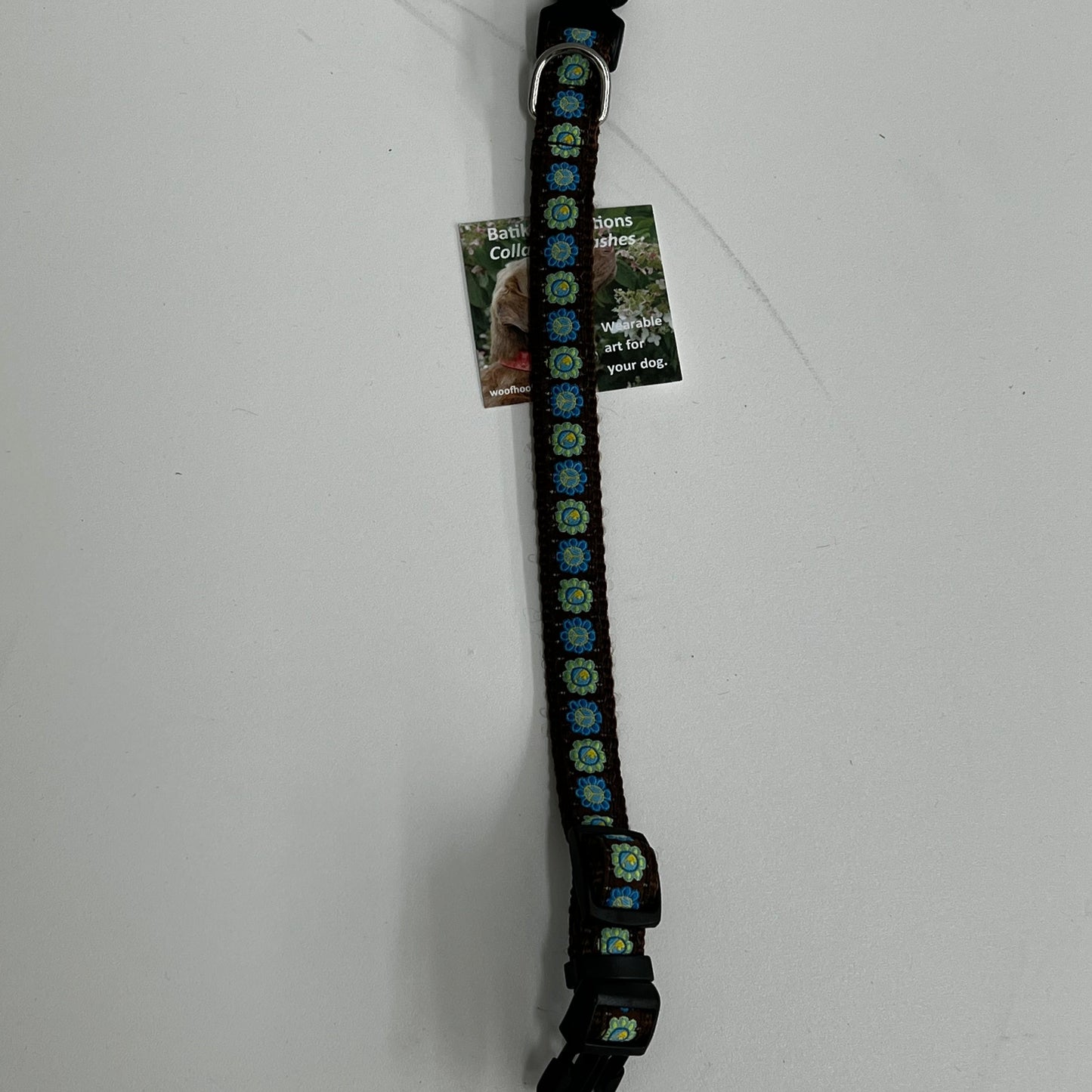 Batik Inspirations Collar- Small