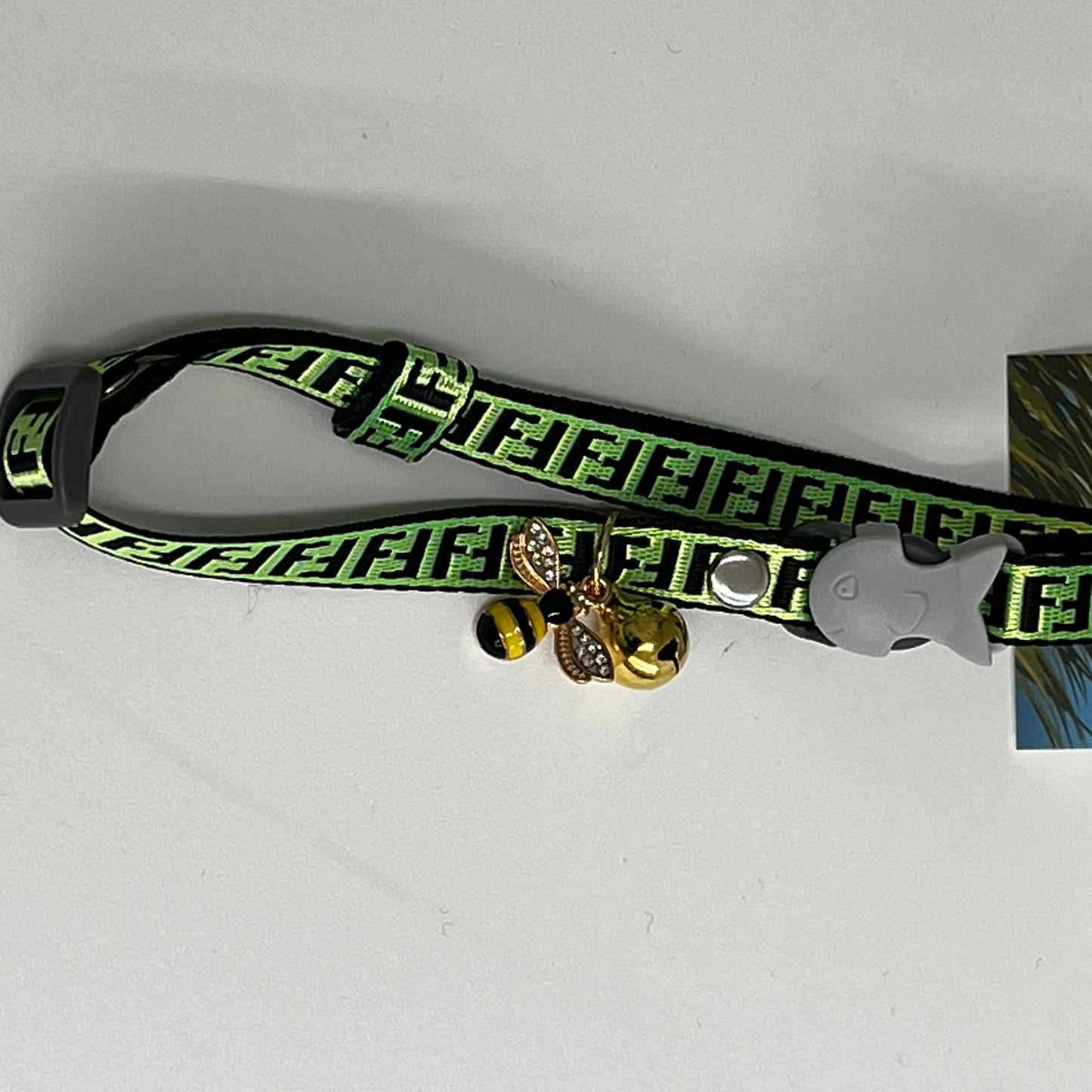 Cat Collar w/ Honey Bee Charm- Medium