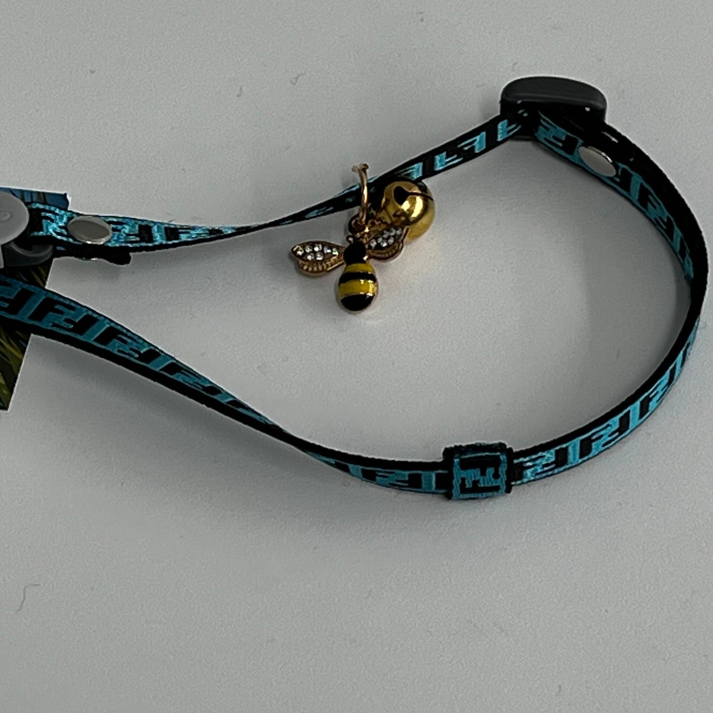 Cat Collar w/ Honey Bee Charm- Large