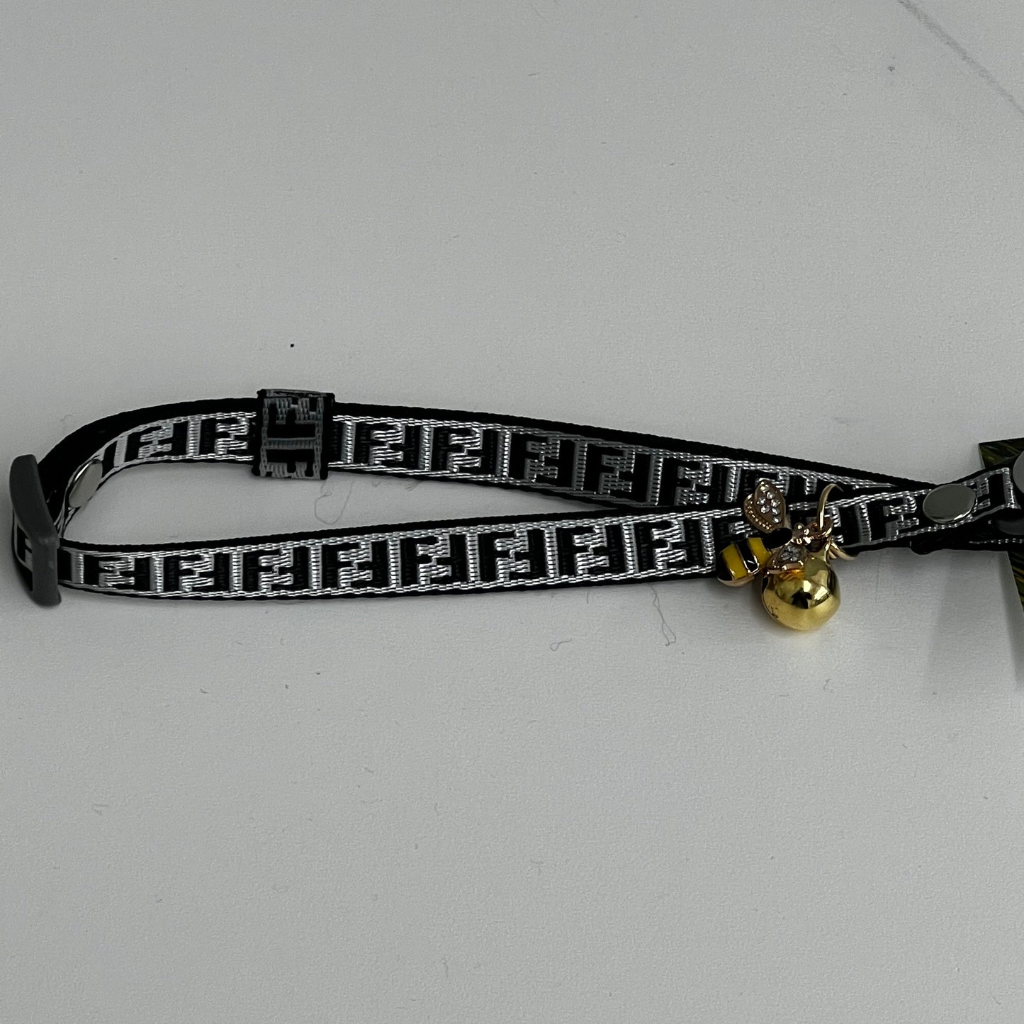 Cat Collar w/ Honey Bee Charm- Small