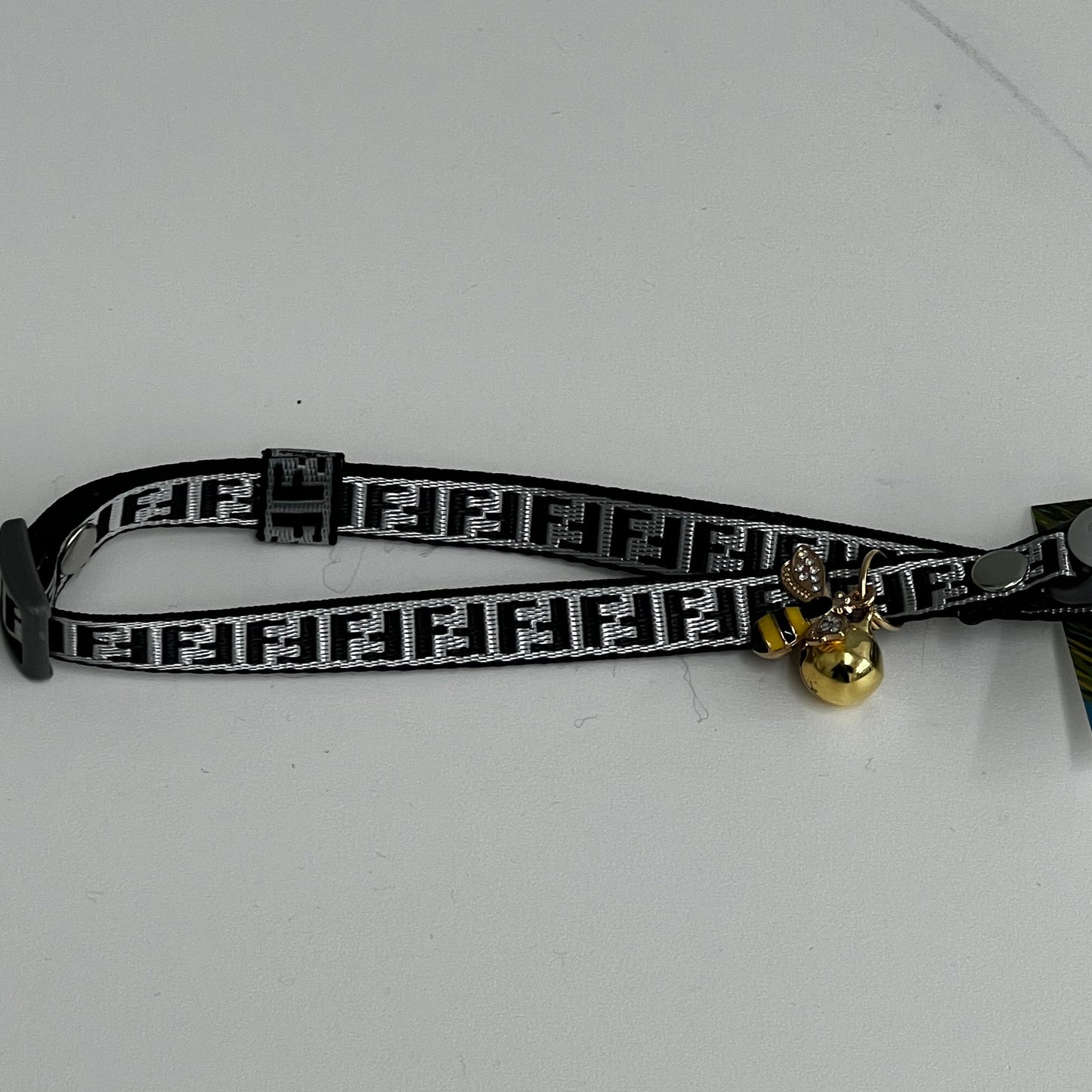 Cat Collar w/ Honey Bee Charm- Medium