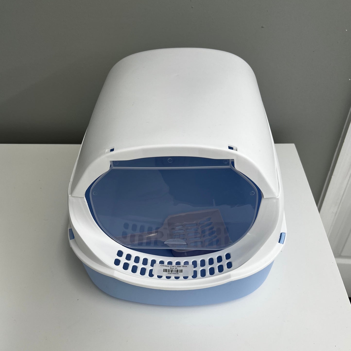 Closed Cat Litter Box