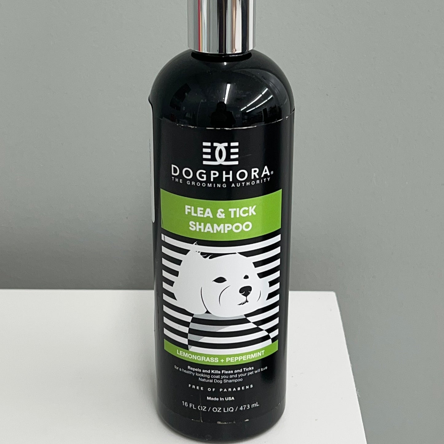 Dogphora Flea and Tick Shampoo 16oz