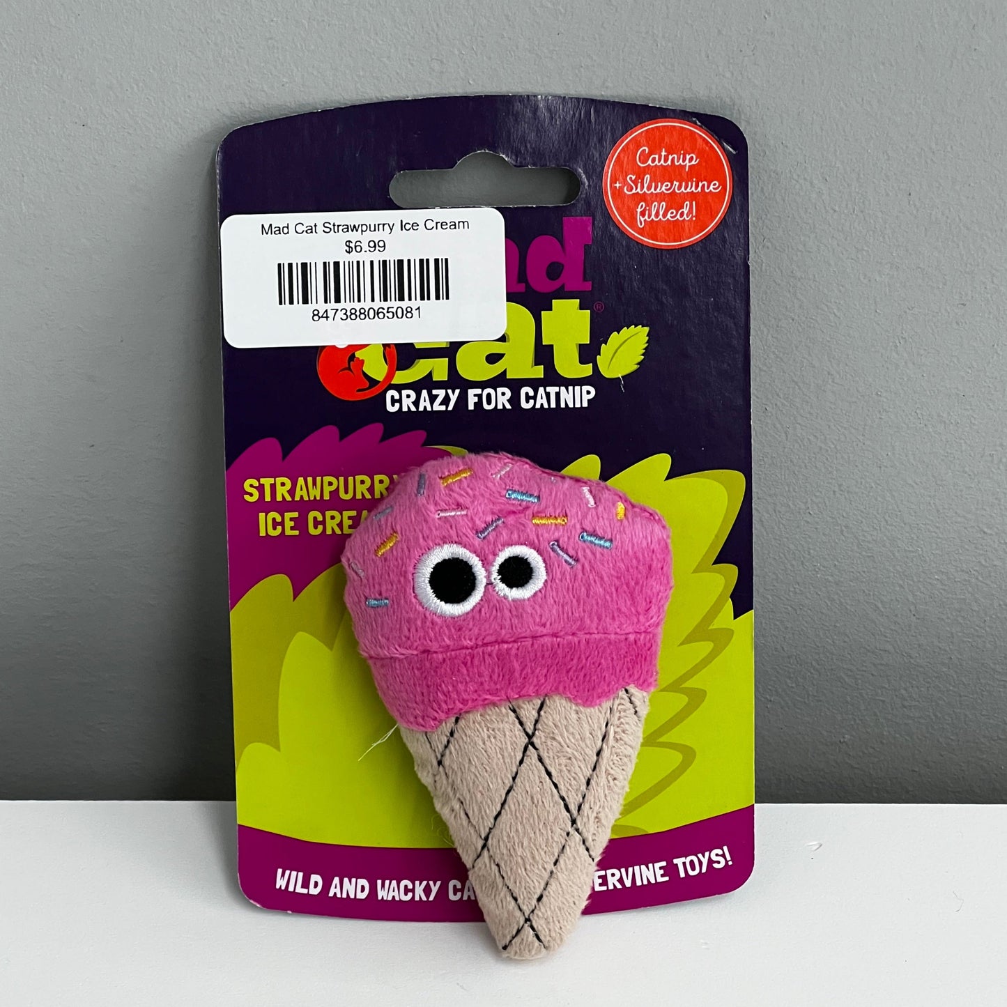 Mad Cat Strawpurry Ice Cream
