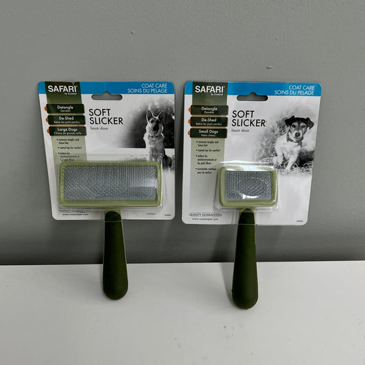 Safari Soft Slicker Brush