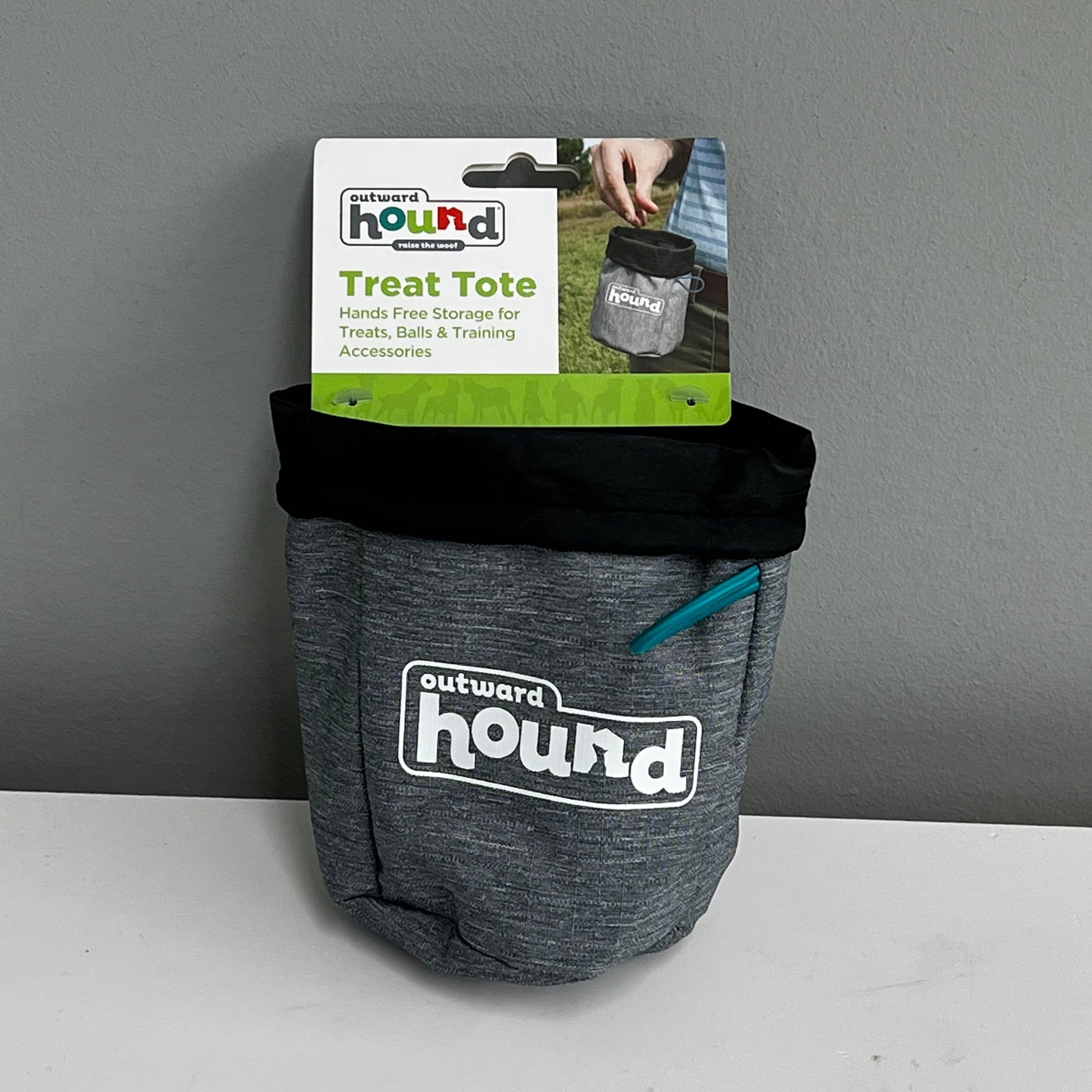 Outward hound hotsell treat pouch