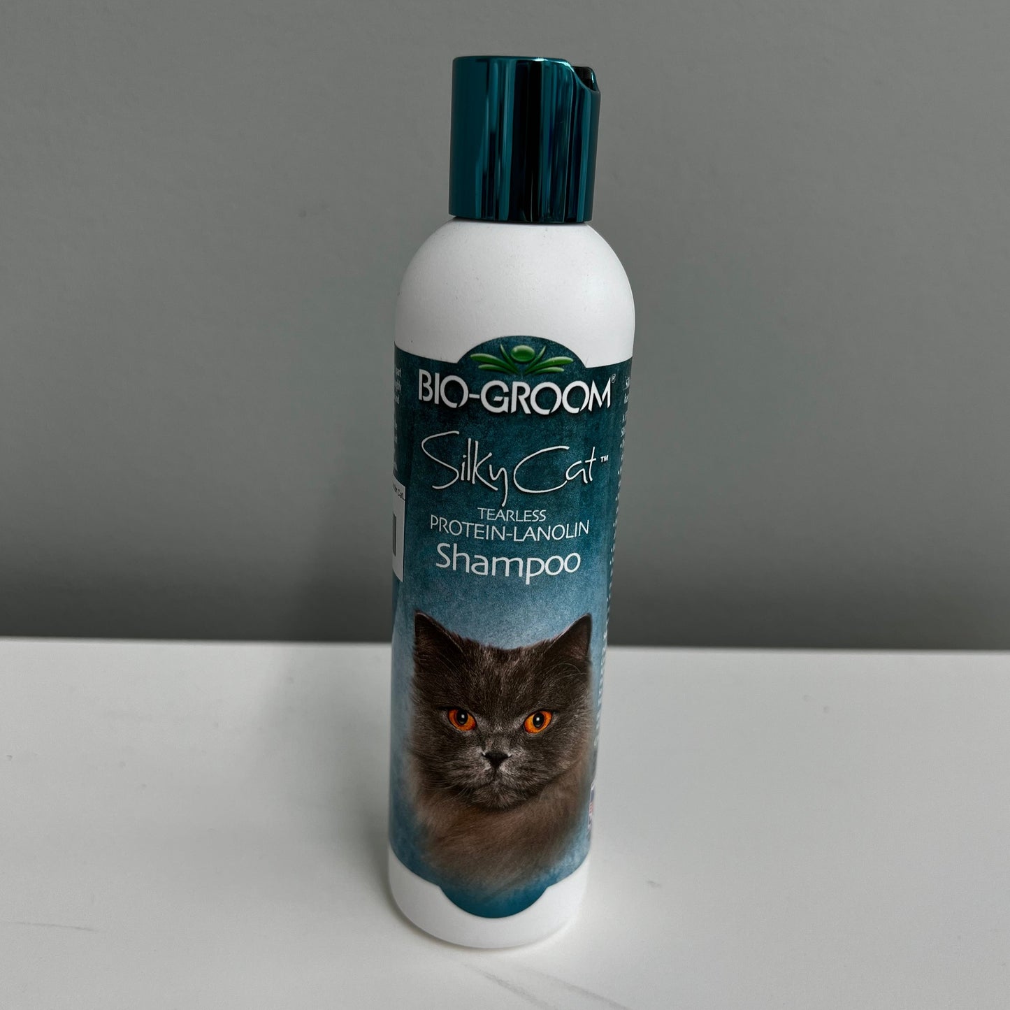 Bio-Groom Silky Cat Tearless Shampoo for Cats 8oz