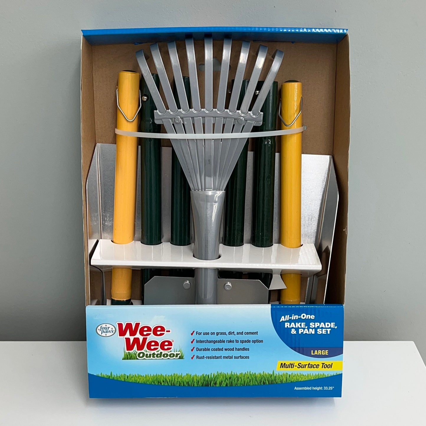 Four Paws Wee Wee All-In-One Pooper Scooper Set